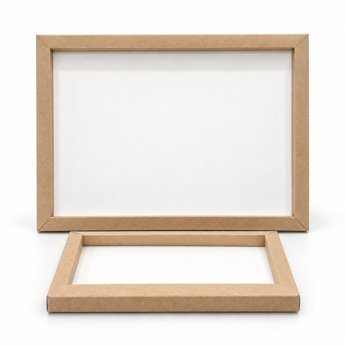 Rigid kraft pastry trays on a white background