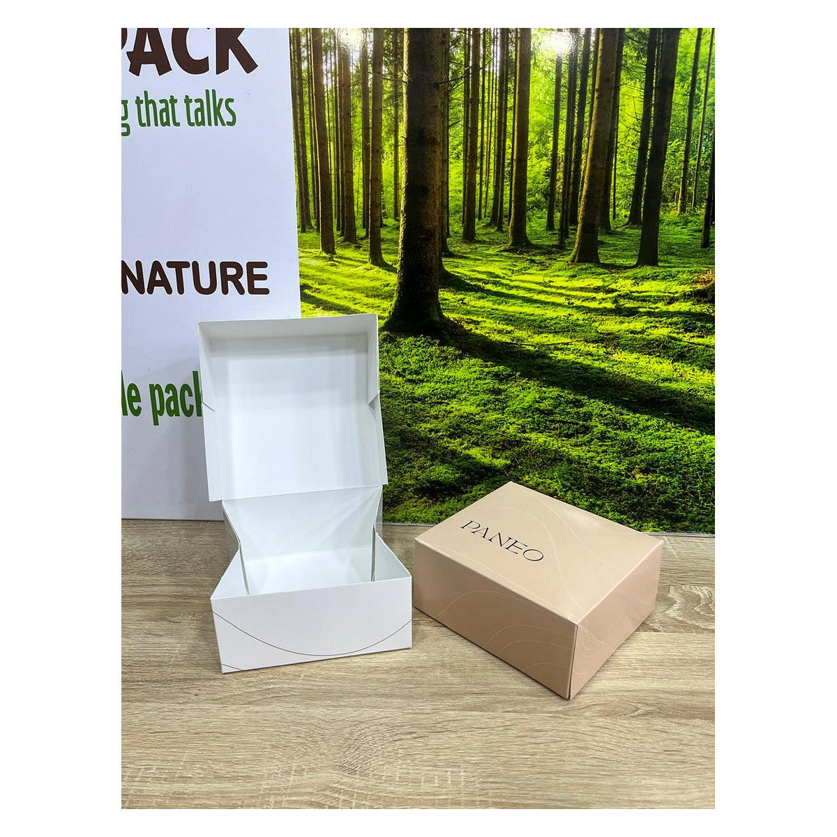 Boîte pâtisserie personnalisée premium avec logo, modèle ouvert et fermé, carton alimentaire élégant – Livpack Maroc