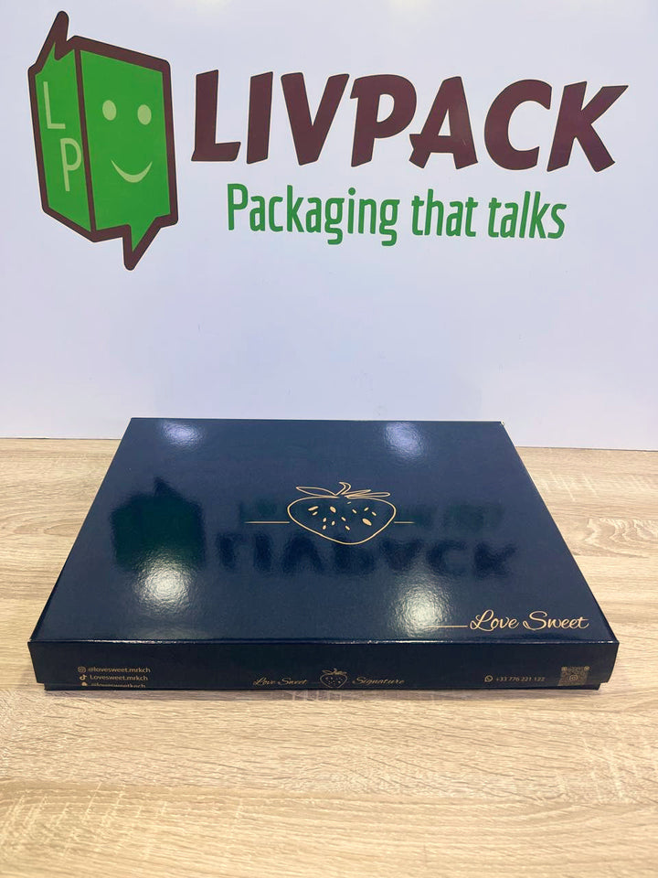 Exemple de coffret personnalisé fermé bleu nuit Livpack