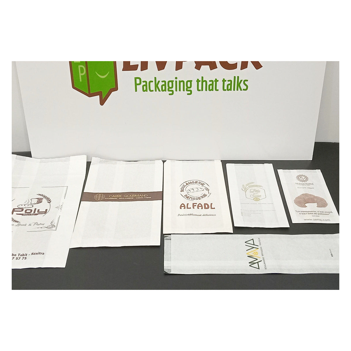Custom paper bags for bread and pastries