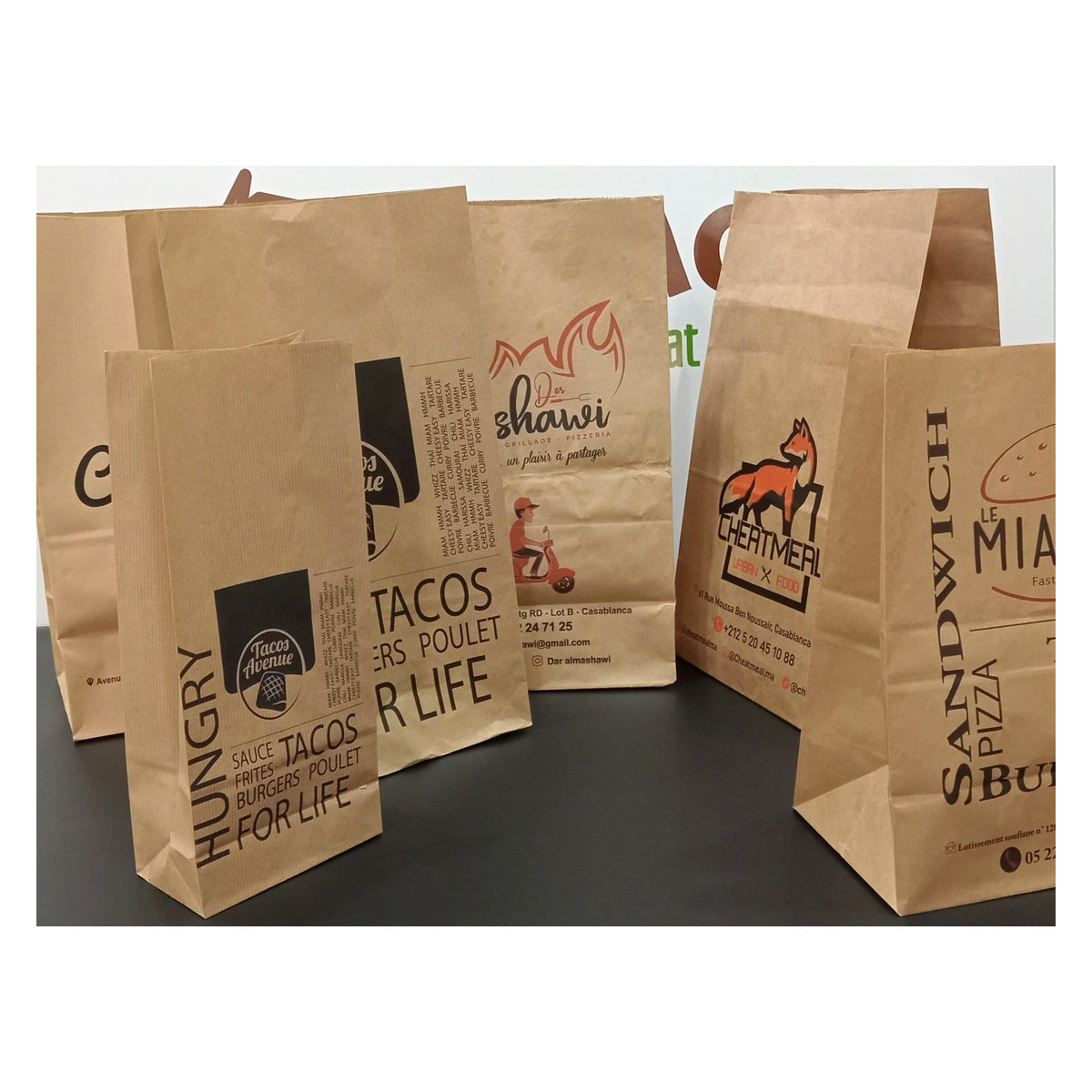 Custom brown kraft square-bottom bags for takeaway meals