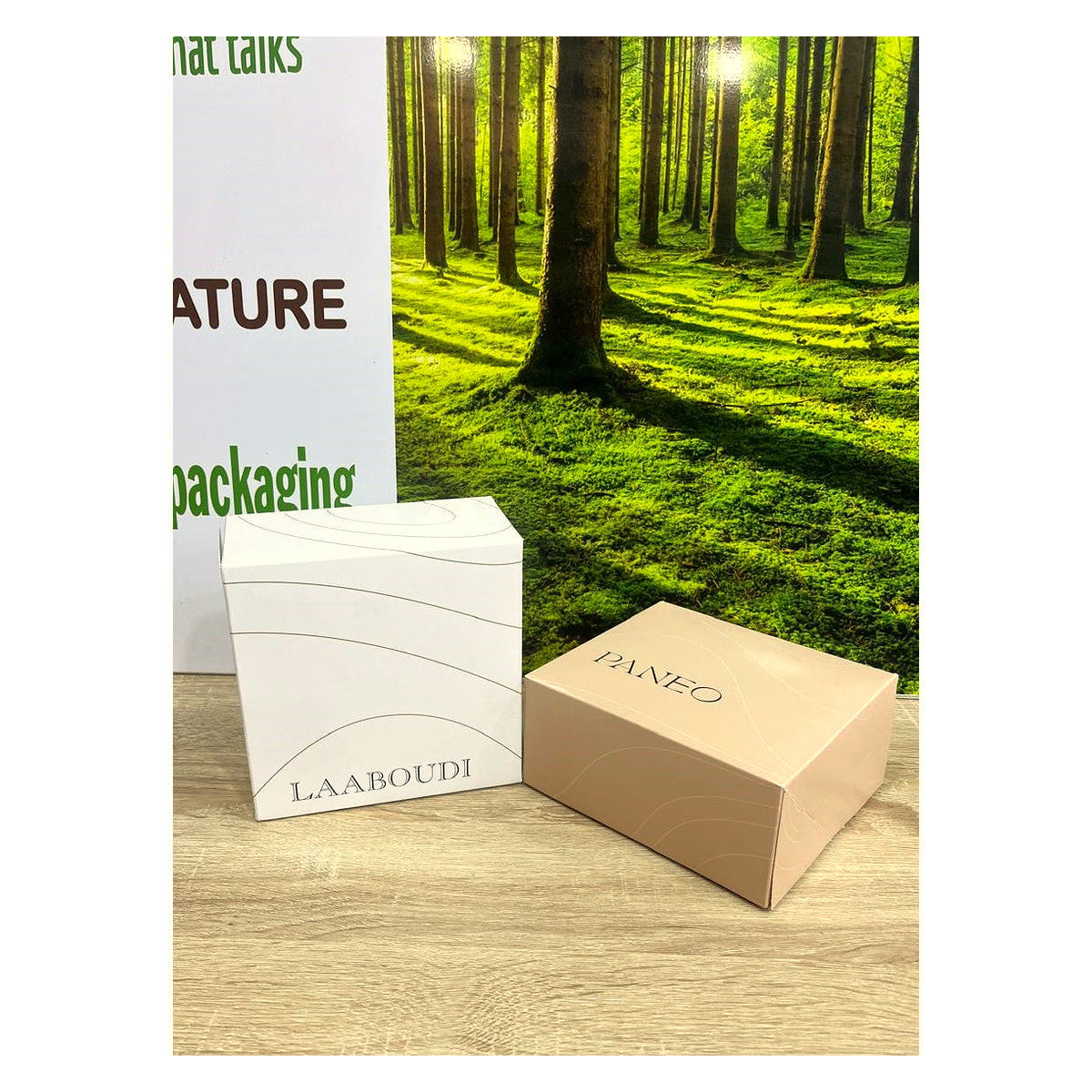 Cajas de pastelería personalizadas con logos impresos